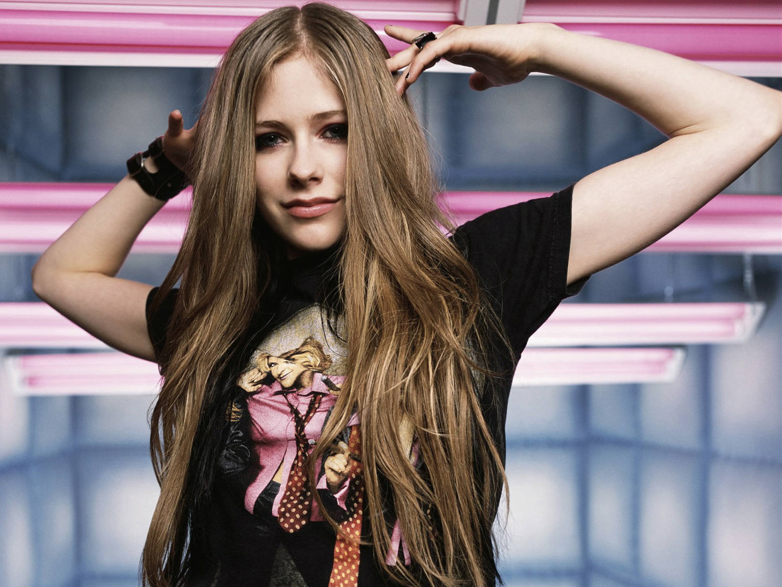 Avril-Lavigne-2